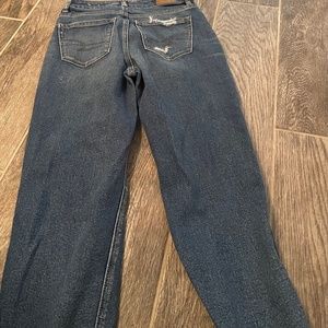 American Eagle mom straight jeans size 0